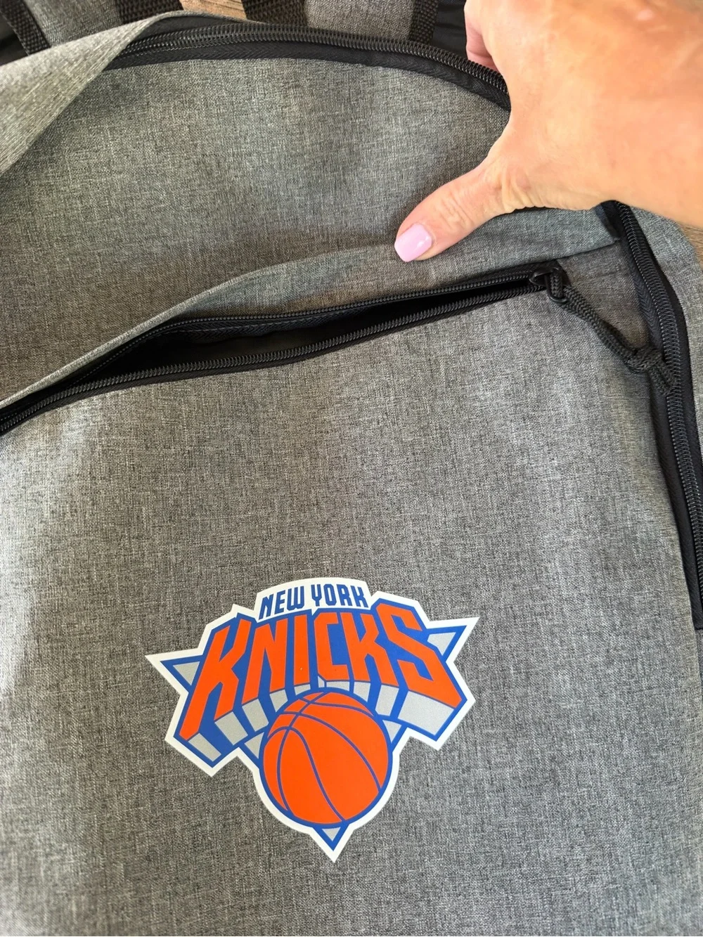 New York Knicks Gray & Black Backpack – Brand New